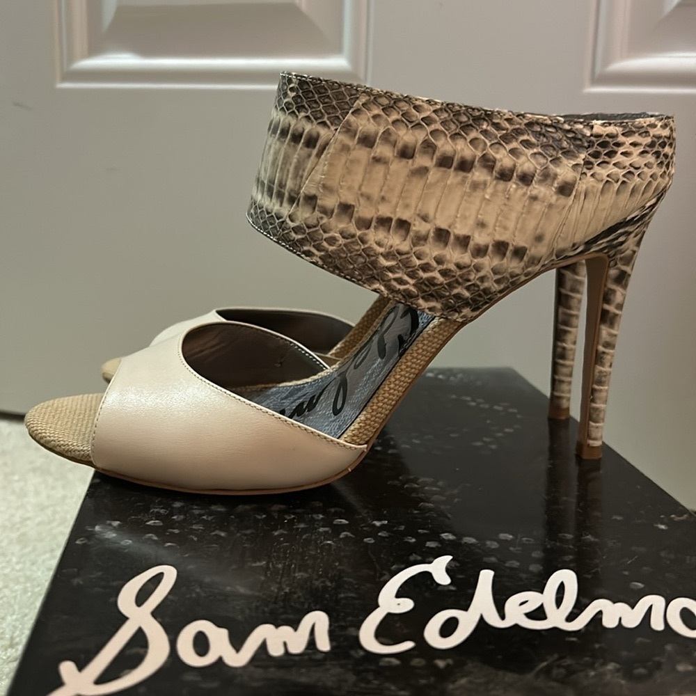 Sam Edelman Scotti heels - ivory snakeskin print ⚡️